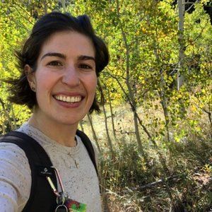 Meet your Posher, Aliza